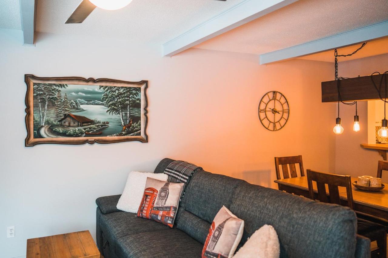 Magnifique Condo Pres Du Lac Tremblant Mont-Tremblant Luaran gambar